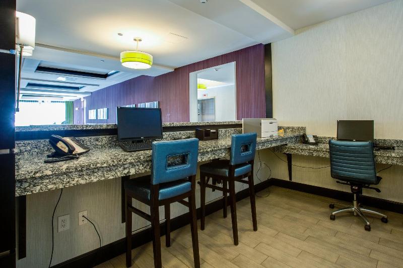 Home2 Suites By Hilton Charleston Airport Convention Center, Sc Север Чарлстон Экстерьер фото